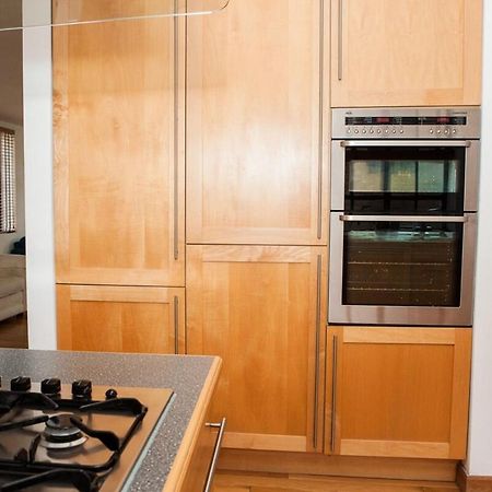 Spectacular Central 4-Bedroom Close To London Eye Exterior photo
