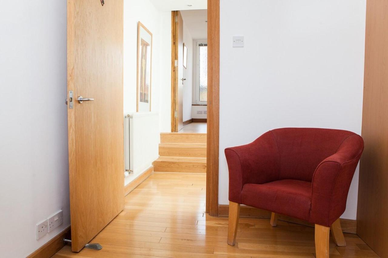 Spectacular Central 4-Bedroom Close To London Eye Exterior photo